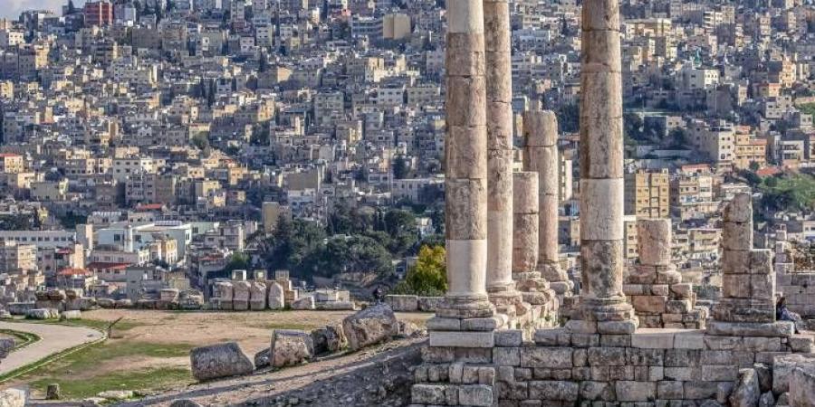 طقس معتدل في اغلب المناطق اليوم وغدًا وكتلة هوائية حارة الجمعة