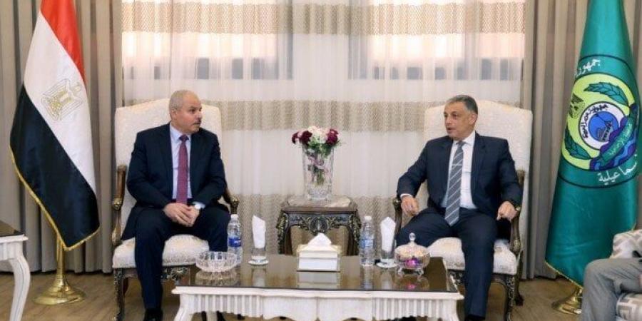 محافظ الإسماعيلية يشيد بالمنظومة الصحية ويؤكد سعيه لتطوير الأداء المؤسسي لها
