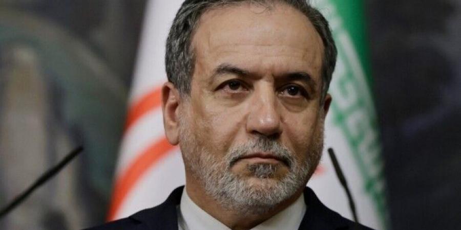 "أكسيوس" عن مسؤول أميركي: عراقجي عاد إلى طهران حاملًا معه مقترحًا للتشاور مع القيادة الإيرانية