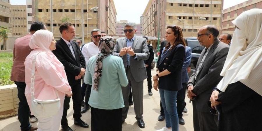 محافظ الجيزة يتفقد أعمال رفع كفاءة منشآت مدينة الطلبة والطالبات بالعجوزة