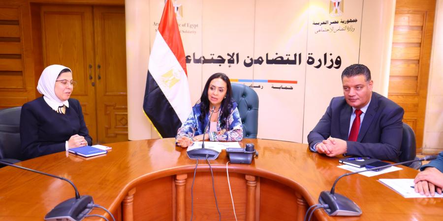 وزيرة التضامن تلتقي أعضاء البعثة الإشرافية لحج الجمعيات الأهلية