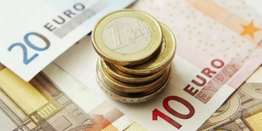 سعر اليورو بالبنوك اليوم السبت 17 مايو 2025