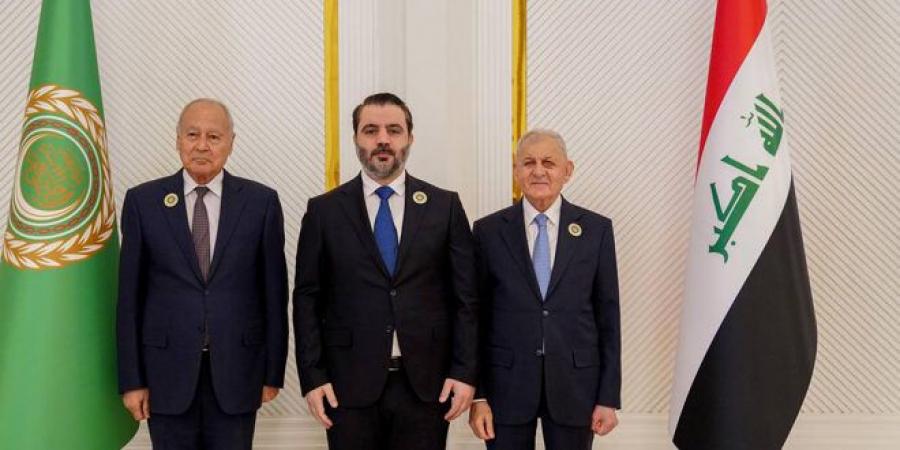 رئيس الجمهورية العراقية عبد اللطيف جمال رشيد، يستقبل وزير الخارجية والمغتربين السيد أسعد الشيباني رئيس وفد الجمهورية العربية السورية المشارك في أعمال القمّة العربية ببغداد
