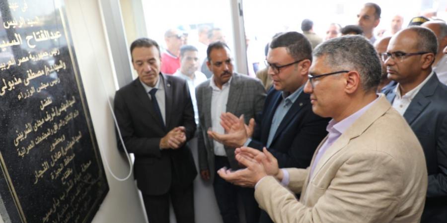 وزيرالإسكان ومحافظ الجيزة يفتتحان المرحلةالأولى من محطةمياه اوسيم