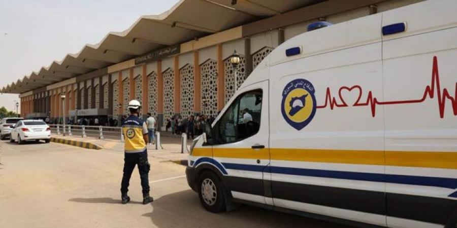 فرق الدفاع المدني تنتشر في مطار دمشق الدولي للاستجابة لأي طارئ يخص حجاج بيت الله الحرام