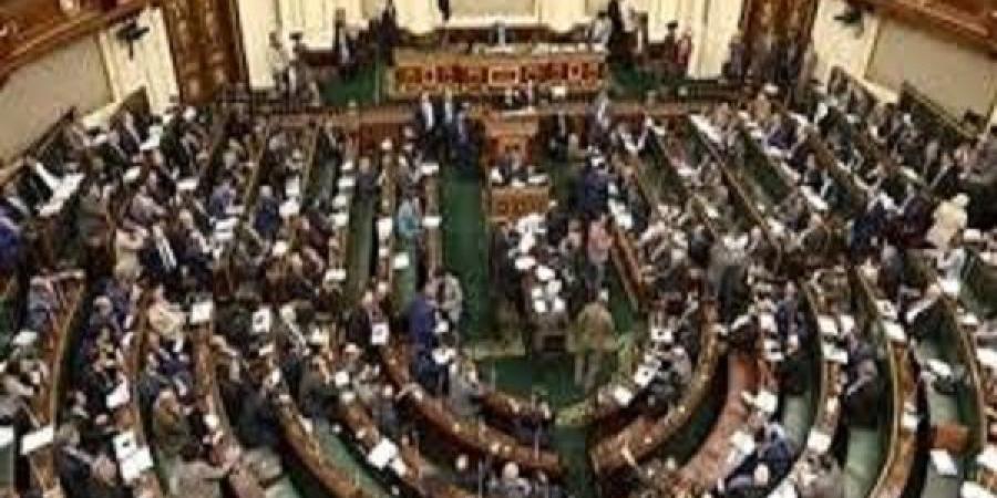 لجنةالقوى العاملة توافق نهائياً على مشروع قانون بتحديد نسبة العلاوة الدورية
