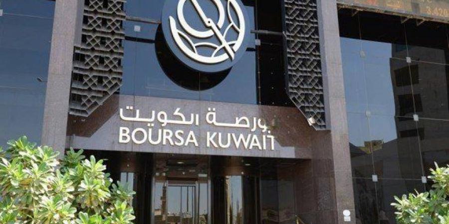 طقس الكويت.. حار والرياح مثيرة للغبار نهاراً مائل للحرارة ليلاً والعظمى 45 درجة