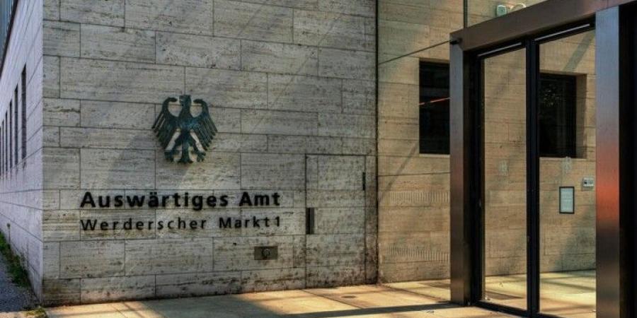 الخارجية الألمانية: توسيع الهجوم الإسرائيلي على غزة يهدد بتدهور الوضع الإنساني للسكان والأسرى