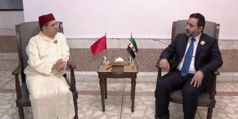 اتفاق بين وزيرَي خارجية سوريا والمغرب على إقامة علاقات دبلوماسية وإعادة فتح سفارتَي البلدين