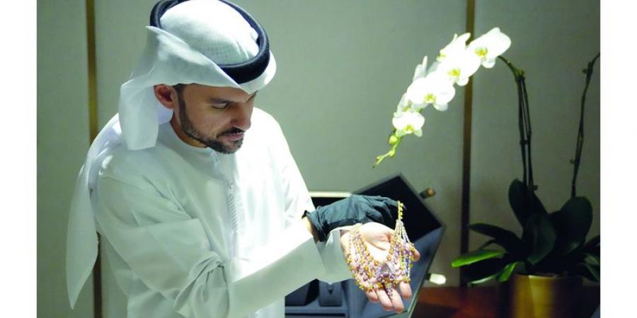 عدي الفردان يصوغ حكاية نجاح إماراتية ببريق الذهب