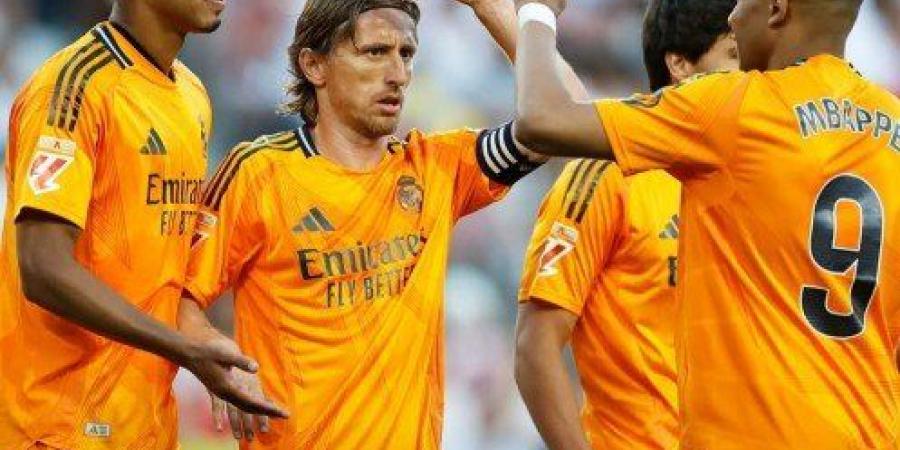 بثنائية نظيفة.. ريال مدريد يهزم إشبيلية بالدوري الإسباني