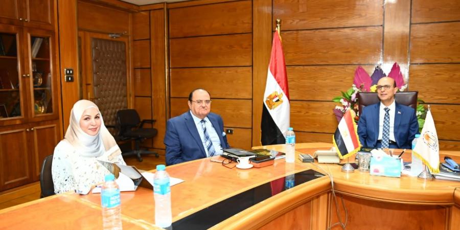 المنشاوي يترأس لجنة اختيار عميد كلية الخدمة الاجتماعية بأسيوط