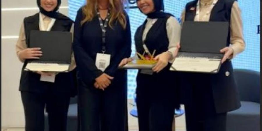 خريجات "فنون جميلة المنصورة" يحصدن جوائز "محلي"