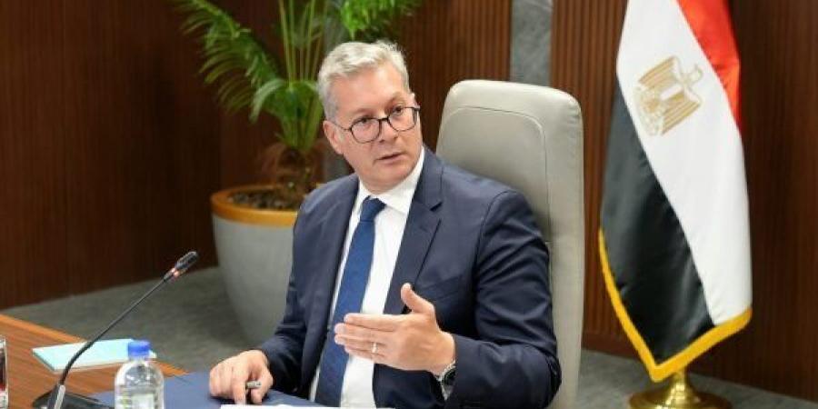 وزير البترول: ندعم التوسع الخارجى لشركة الحفر المصرية وتنمية أعمالها فى السعودية والكويت