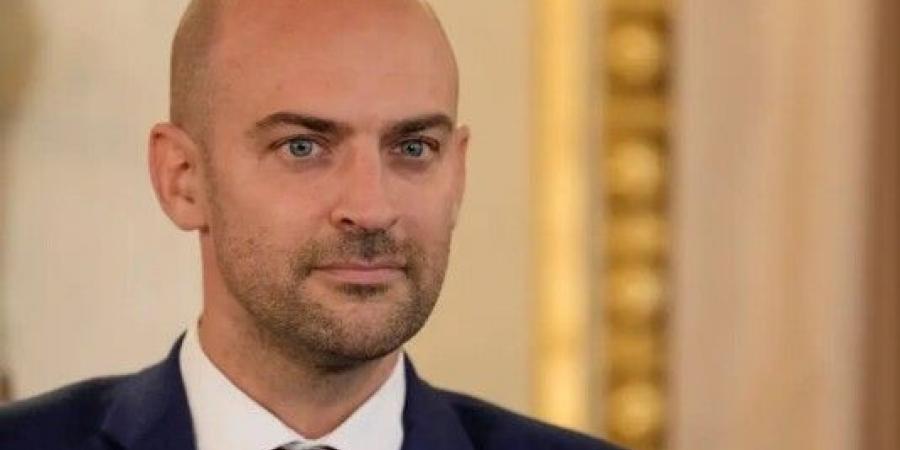 خارجية فرنسا طالبت اسرائيل بأن يكون استئناف دخول المساعدات إلى غزة "فوريا وواسع النطاق ودون عوائق"