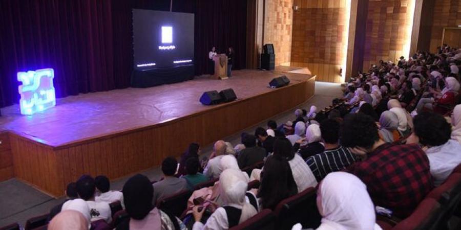 التاريخ السوري الغرافيكي ضمن محاضرة بكلية الفنون الجميلة