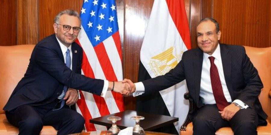 عبد العاطي التقى بولس مؤكدًا دعم لبنان ورفض المساس بسيادته: لانسحاب القوات الإسرائيلية من جنوبه