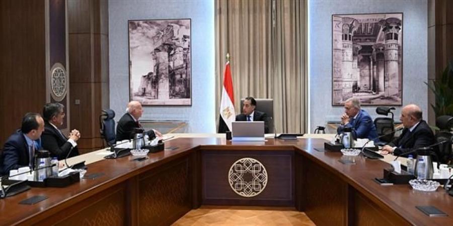 تفاصيل تدشين منصة تراخيص جديدة خلال أيام لتسهيل إجراءات المستثمرين