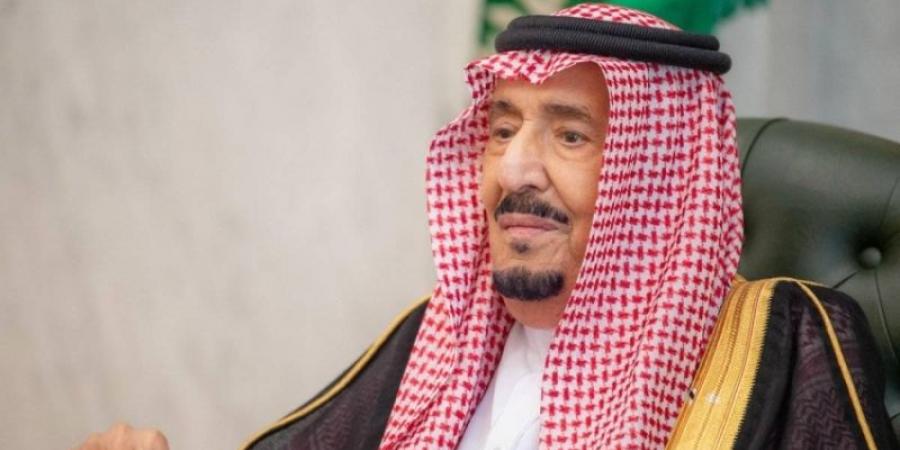 أمام الملك.. أصحاب السمو الأمراء يؤدون القسم عقب صدور الأوامر الملكية بتعيينهم في مناصبهم الجديدة