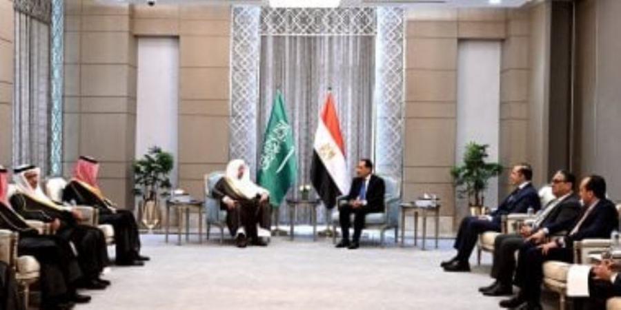 رئيس الوزراء: نتطلع لتفعيل المجلس الأعلى التنسيقى المشترك مع السعودية