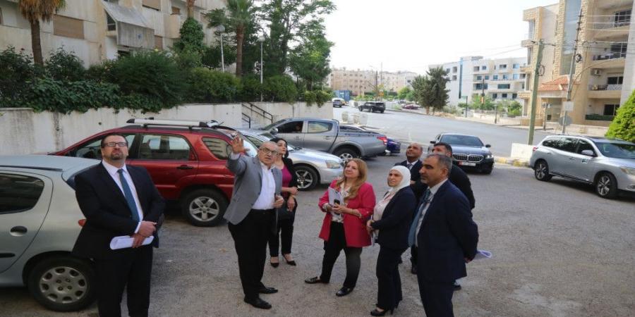وزيرا الأشغال والدولة للشؤون الخارجية بتفقدان مشروع صيانة السكن الوظيفي لموظفي الخارجية