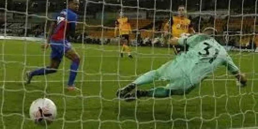 لتجنب الهبوط..وولفرهامبتون يلتقي كريستال بالاس في الدوري الإنجليزي