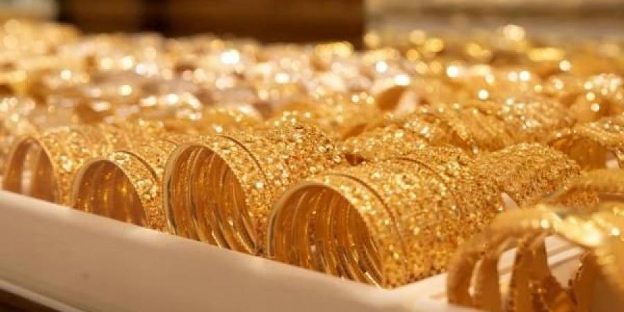 انخفاض أسعار الذهب في السوق المحلي 60 قرشا