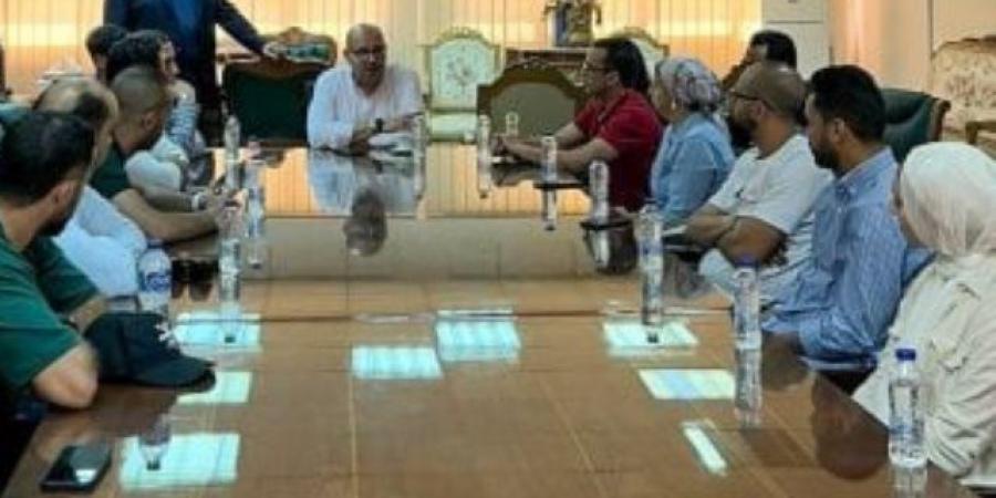 اللجنة الأولمبية تستقبل وفد دبلومة الإدارة الرياضية بـ "فيفا"