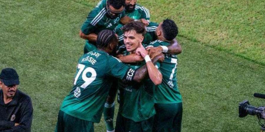 رحيل لاعب أهلي جدة وصراع أوروبي لضمه خلال الميركاتو الصيفي