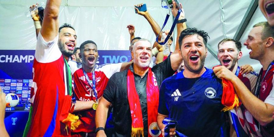 رياضيون: عهد كوزمين سيشهد تغييرات جذرية في تشكيلة المنتخب