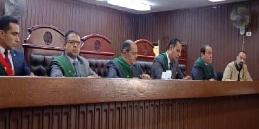 إحالة اوراق عاملين وسائق للمفتى لقتلهم شخص بالقناطر الخيرية 