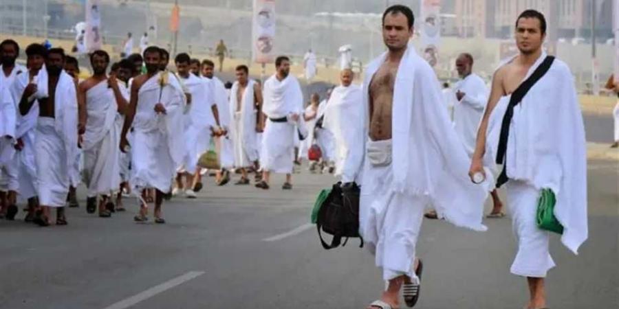 مخاوف بين الحجاج اليمنيين من عقد طبي غامض لموسم الحج (تفاصيل)