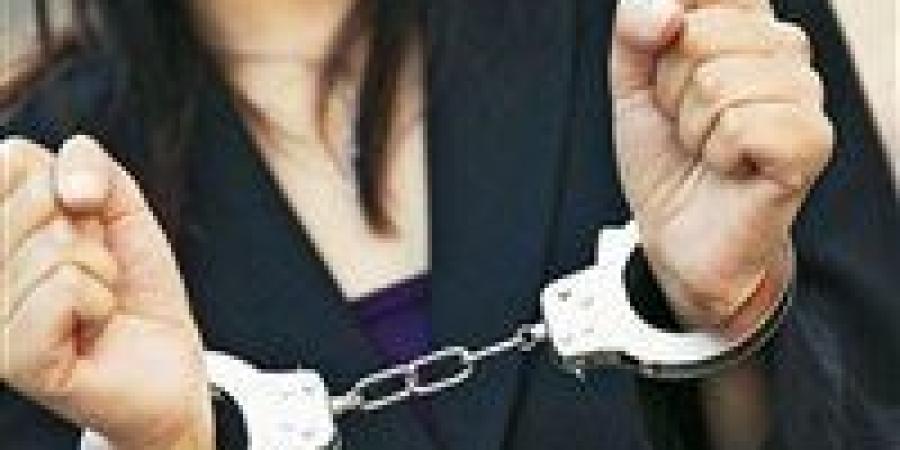 الداخلية تضبط سيدة بصحبتها أطفال للتسول بهم في الشروق