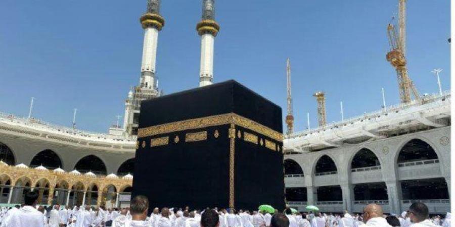 الملك سلمان يوجه باستضافة 1300 حاج من 100 دولة لأداء مناسك الحج هذا العام