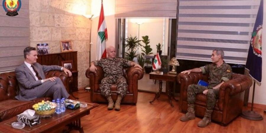 لاوندس استقبل لاثارو وبحث معه الأوضاع العامة في الجنوب