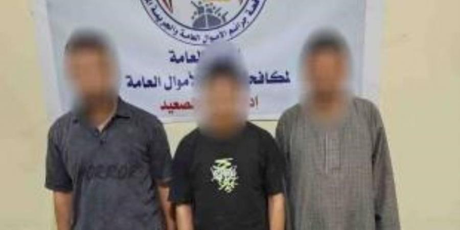 ضبط تشكيل عصابى فى المنيا تخصص فى النصب على المواطنين والإستيلاء على أموالهم