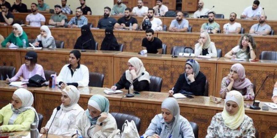 اتحاد بناء الأجسام يقيم دورة التأهيل في التغذية الرياضية