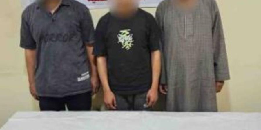 ضبط تشكيل عصابي للنصب على المواطنين بالمنيا