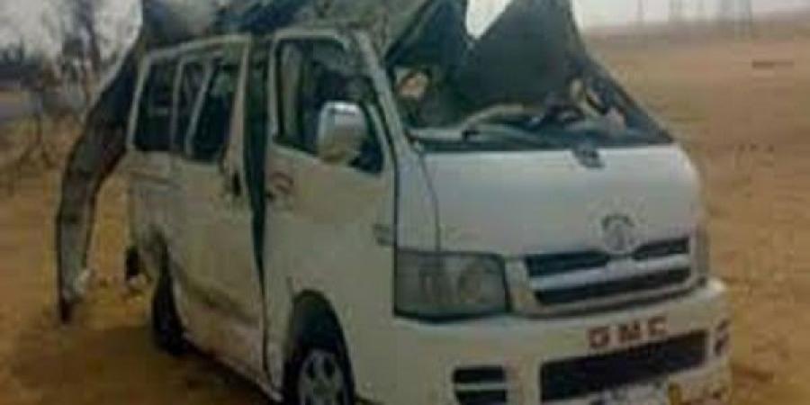 إصابة 13 شخصا فى انقلاب سيارة بالشرقية