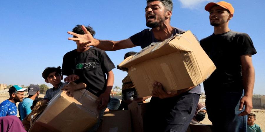 بعد حادثة التدافع.. "أونروا": نحن الوحيدون القادرون على توزيع المساعدات بكفاءة بغزة