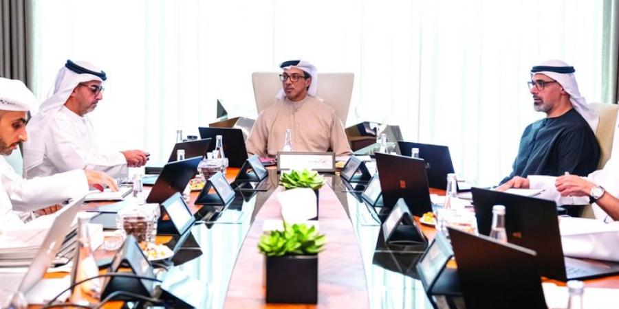 منصور بن زايد يترأس اجتماع مجلس إدارة جهاز أبوظبي للاستثمار
