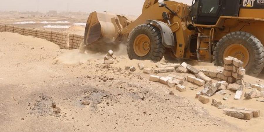 محافظ الجيزة: تنفيذ ٣٥ قرار إزالة للتعديات بالبدرشين وأطفيح