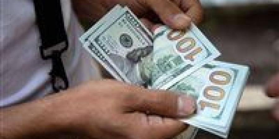 سعر الدولار مقابل الجنيه المصري داخل مختلف البنوك اليوم
