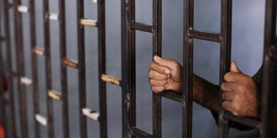 بقصد الاتجار.. حبس المتهمين بجلب مخدرات في المعصرة