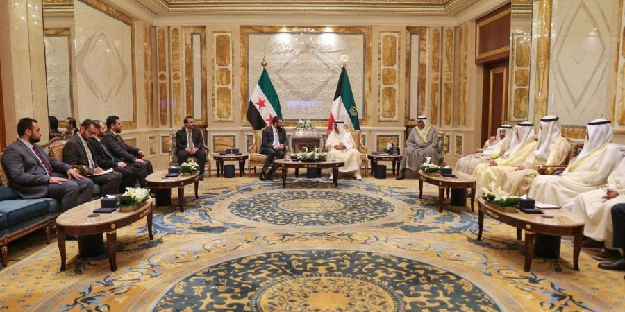 بالصور.. شاهد اللقطات الأولي من زيارة الرئيس أحمد الشرع للكويت وجدول أعمال الزيارة