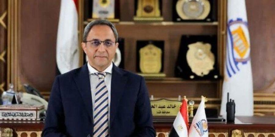 محافظ قنا يوقع بروتوكول تعاون لتطوير مستشفى نقادة المركزي باستثمارات 20 مليون جنيه