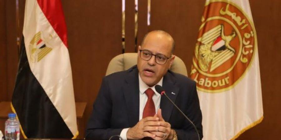  وزير العمل: إجازة للقطاع الخاص من الخميس 5 يونيو حتى الإثنين 