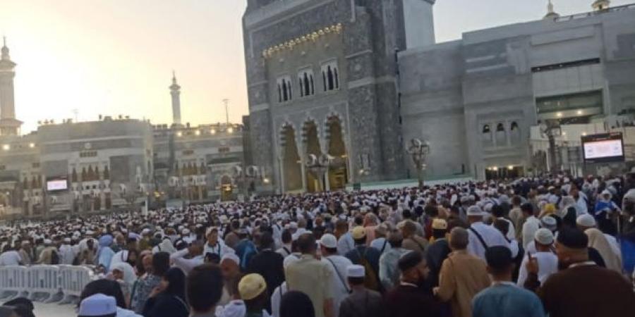 اخر أفواج الحج السياحي تصل الأراضي المقدسة غدا 