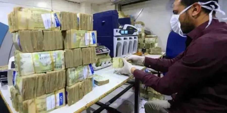 أسعار صرف العملات الأجنبية مقابل الريال اليمني في صنعاء وعدن