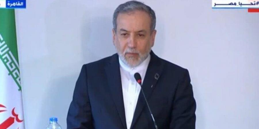 وزير الخارجية الإيراني: نؤكد أهمية تعزيز العلاقات المشتركة بين مصر وإيران